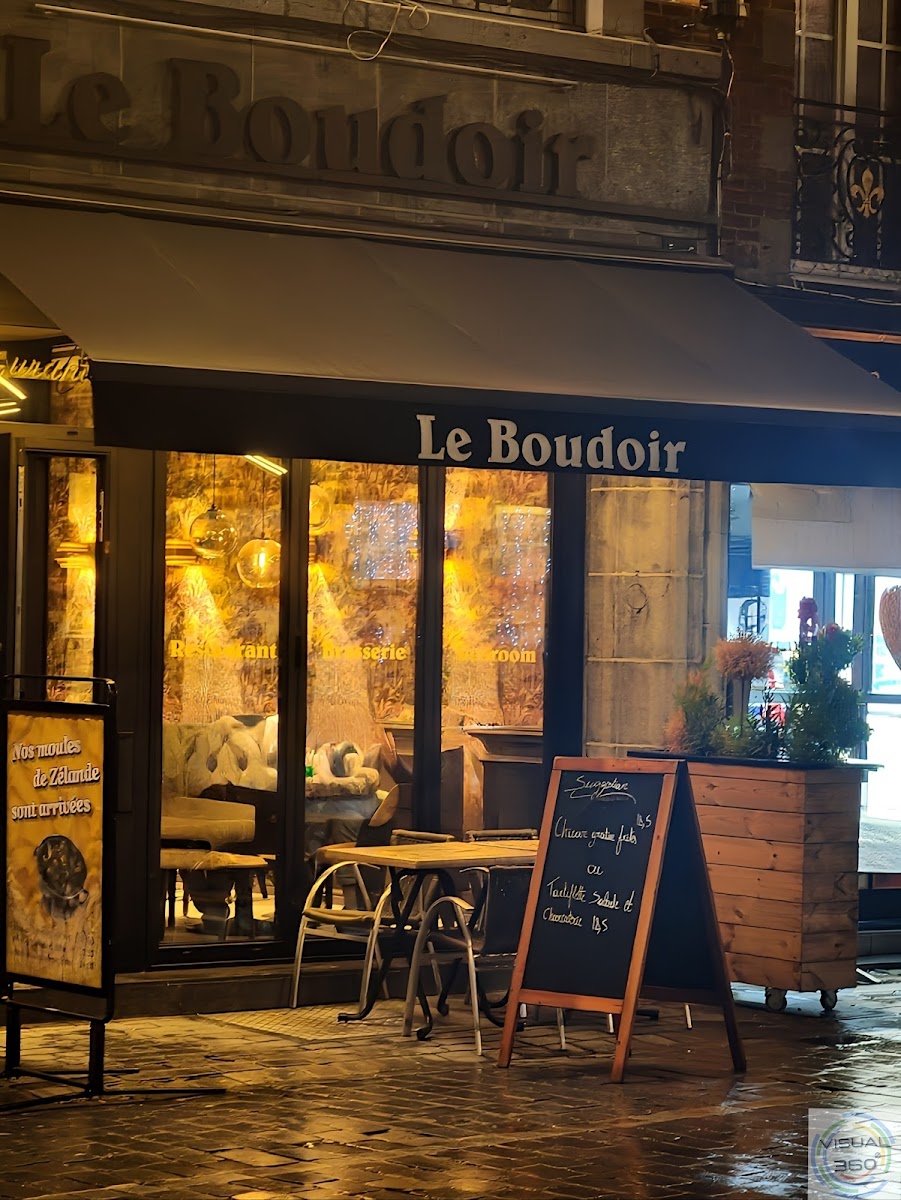 Le Boudoir